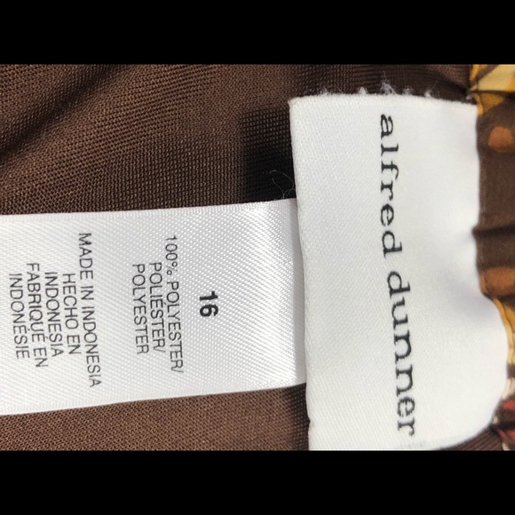 NWOT Alfred Dunner pleated Skirt - Picture 3 of 5